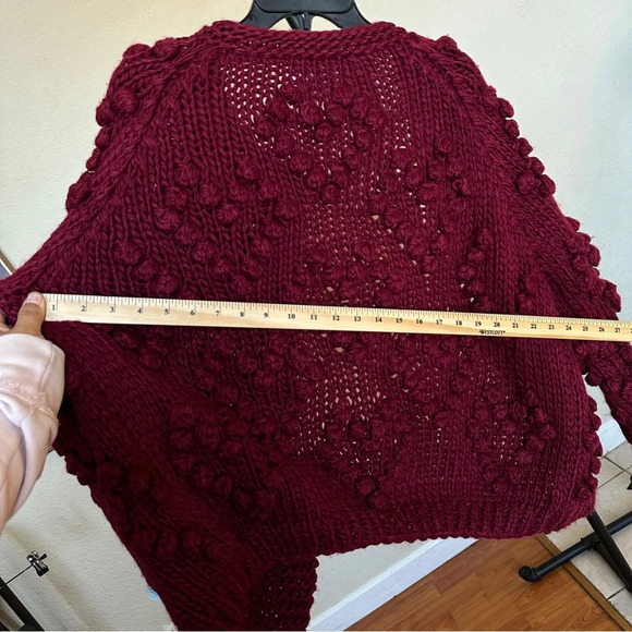 Chicwish Kinit Your Love Heart Yarn Ball Chunky‎ Hand Knit Cardigan - Picture 7 of 10
